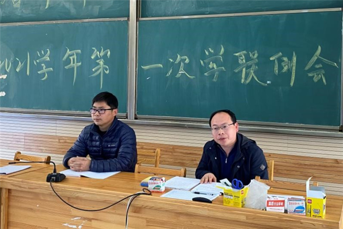 高一级部:强化课代表管理作用,形成两语赶学赶超氛围(图3)