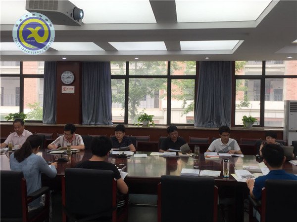 合肥七中2016-2017省级课题《高中生礼仪教育实践研究》顺利通过验收(图2) 合肥七中2016-2017省级课题《高中生礼仪教育实践研究》顺利通过验收(图2)