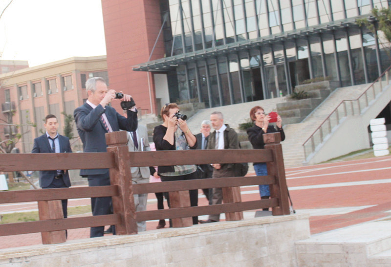 深入开展国际交流 共享中西文化盛宴(图9)