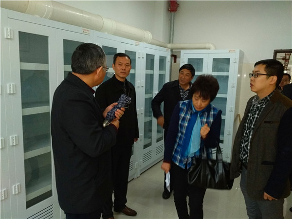 坚守安全第一 构建平安校园(图1)