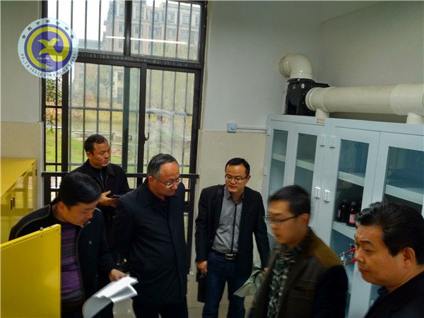 安全永不忘 和谐满校园(图1)