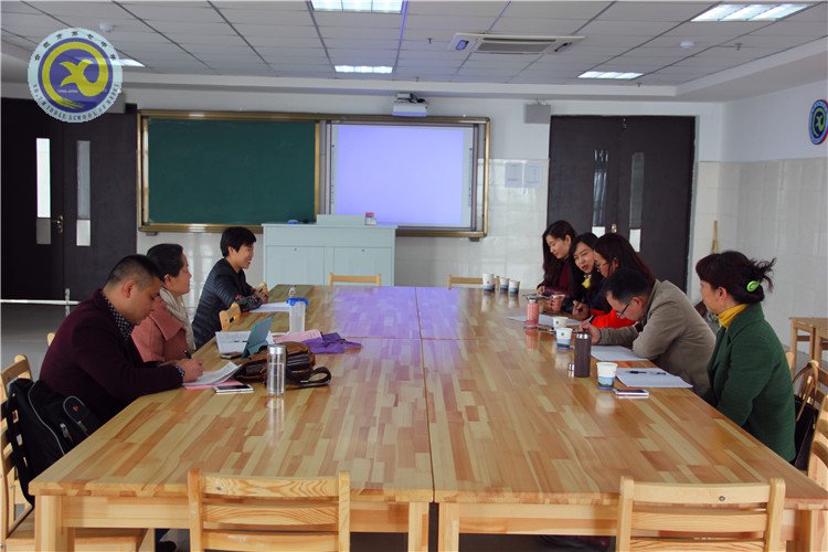  “二轮研讨”助力高效课堂  “三校交流”共创六月华章(图9)