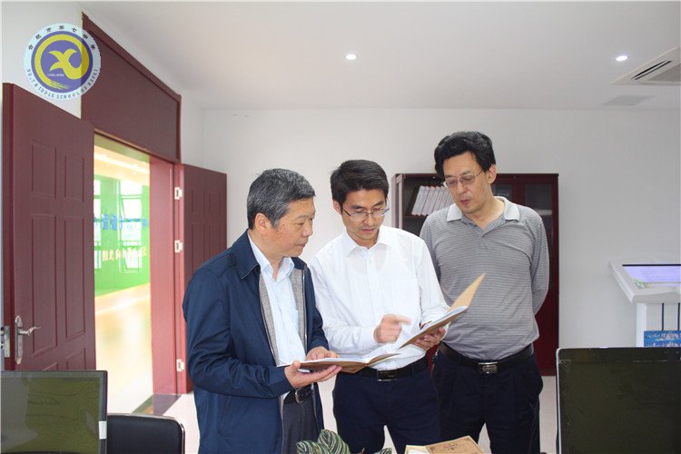 市教育局查凯局长深入学校调研(图6)