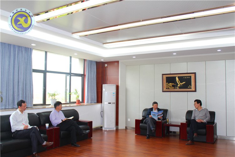 市教育局查凯局长深入学校调研(图8)