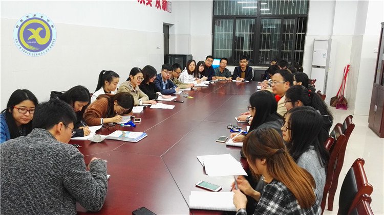  平常不平凡  中坚不中游(图1)