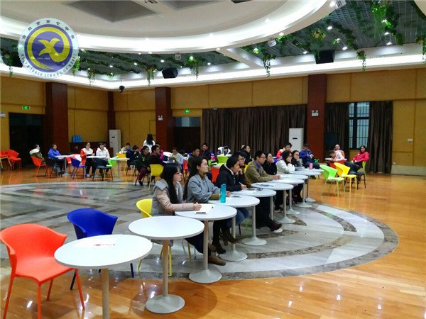 高一年级英语演讲比赛初赛召开(图3)