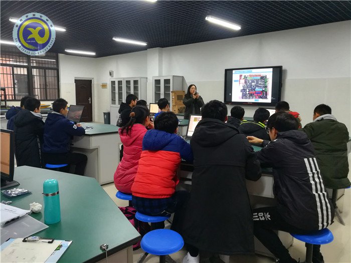 合肥七中STEAM课程展示活动顺利开展(图1)