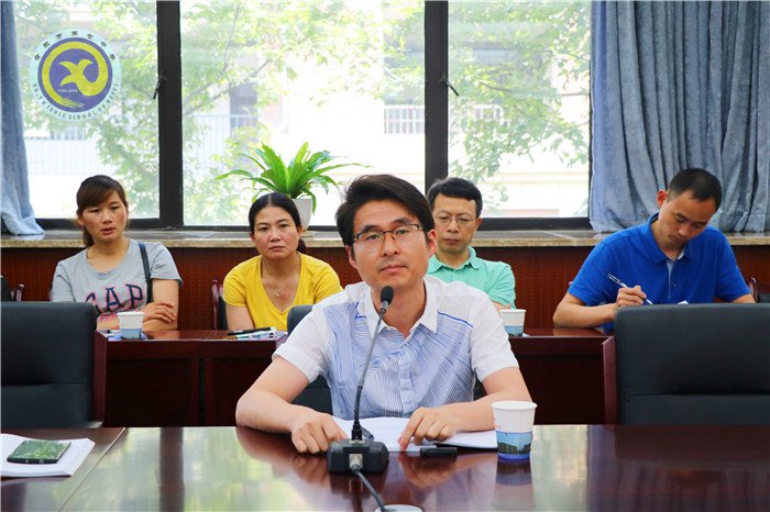欧洲杯预测竞猜交流平台年级召开家长委员会会议(图6)