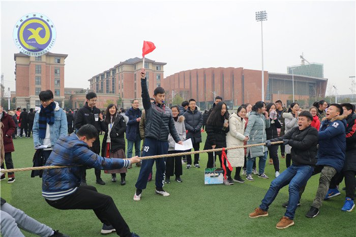 凝心聚力拔河赛，辞旧迎新战高三(图5)