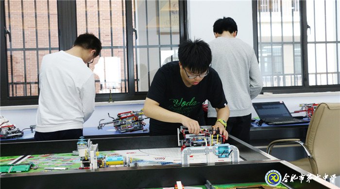 合肥七中机器人再获佳绩(图7)