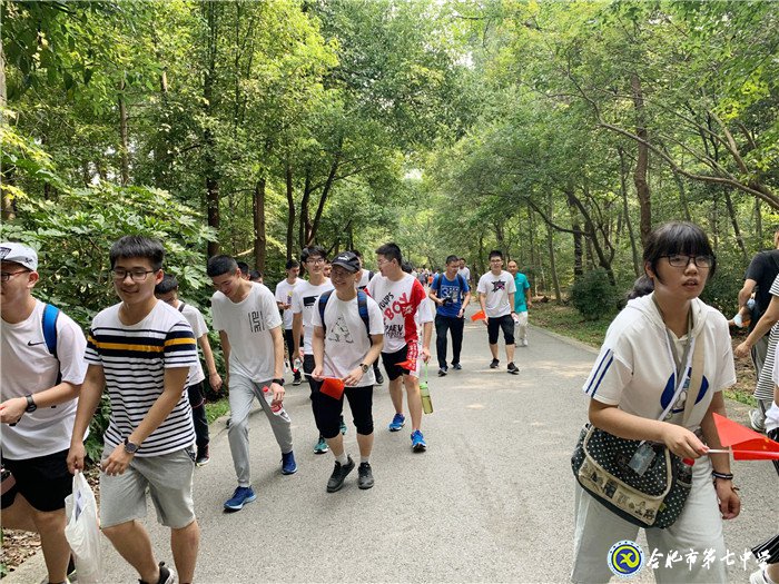 八月登顶蜀峰踌躇满志,六月蟾宫折桂志在必得(图3)