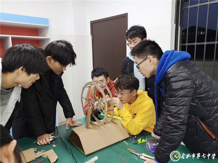 安徽商报：让每一位学子微笑着、自信地走出校园(图5)