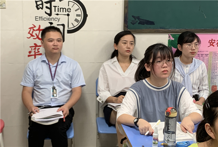 骨干教师展风采,青年教师学规范(图2)