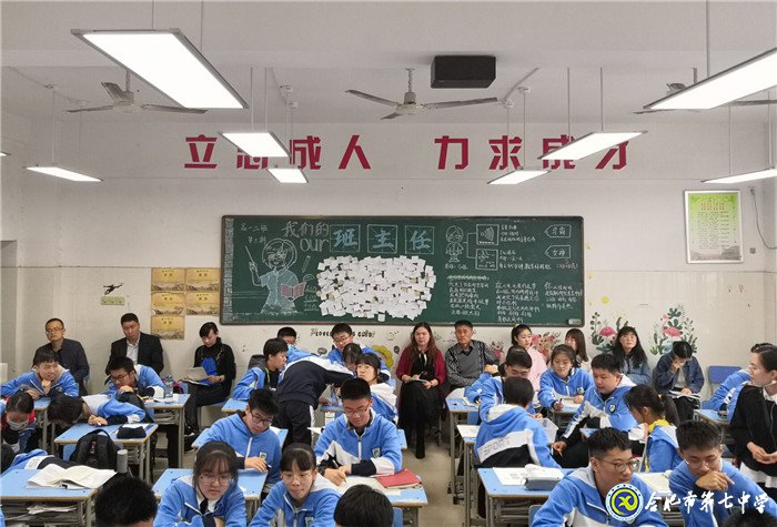 视导教学铸师魂,相互学习共成长,素养落实为学生(图1)