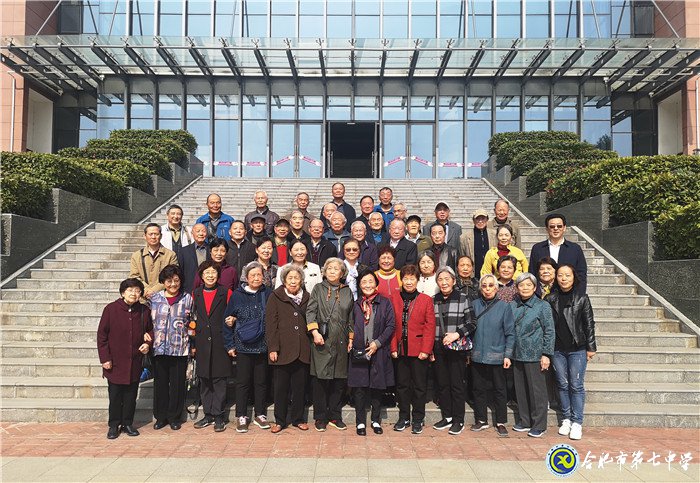 共同祝寿传敬老风尚 共庆佳节享退休生活(图7)