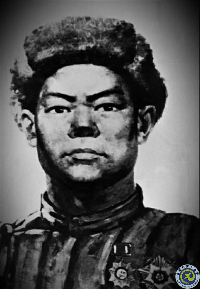 特级战斗英雄黄继光.jpg 特级战斗英雄黄继光.jpg