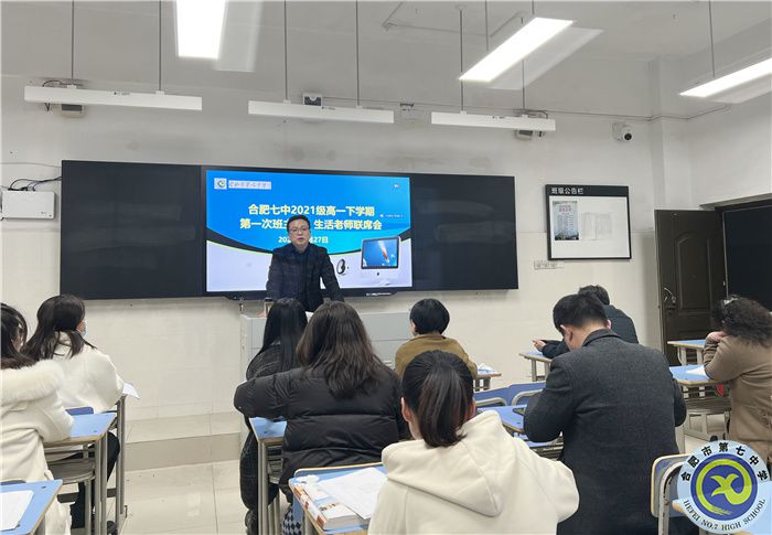 汤主任.jpg 汤主任.jpg