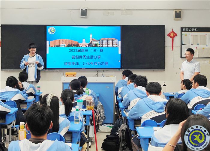 杨沁欣.jpg 杨沁欣.jpg