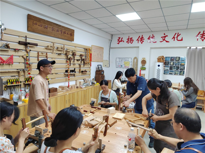 艺术组4.jpg 艺术组4.jpg