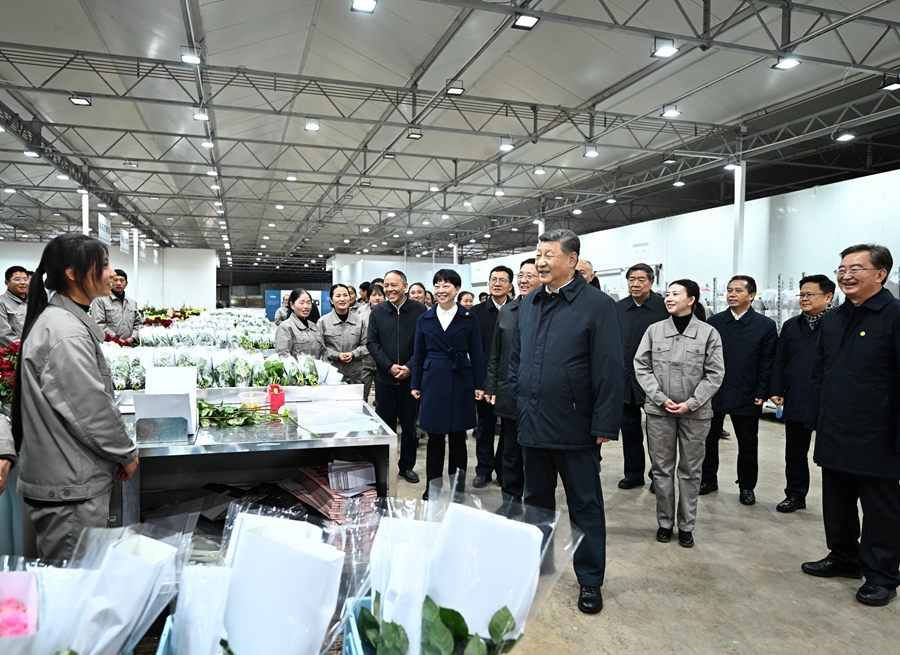 习近平在云南考察时强调 解放思想改革创新奋发进取真抓实干 在中国式现代化进程中开创云南发展新局面(图6) 习近平在云南考察时强调 解放思想改革创新奋发进取真抓实干 在中国式现代化进程中开创云南发展新局面(图6)