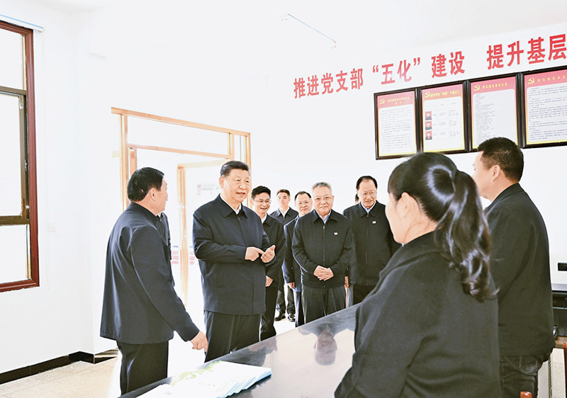习近平:锲而不舍落实中央八项规定精神,以优良党风引领社风民风(图3) 习近平:锲而不舍落实中央八项规定精神,以优良党风引领社风民风(图3)