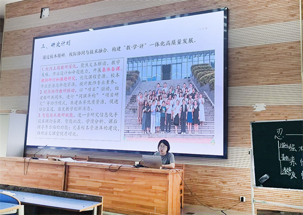 肖洋.jpg 肖洋.jpg