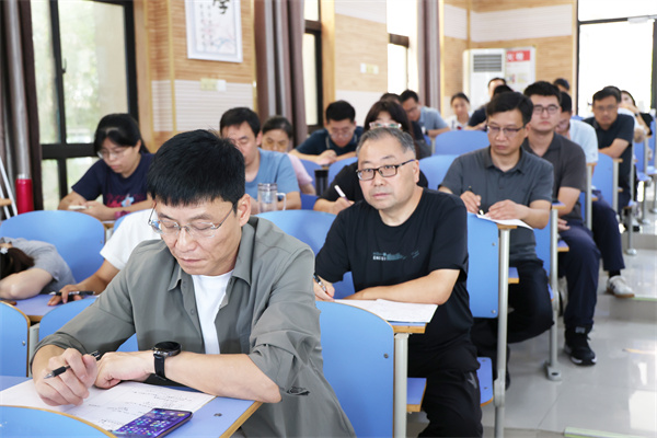 数学学科：校际联动促发展，交流互鉴谱新篇(图6)