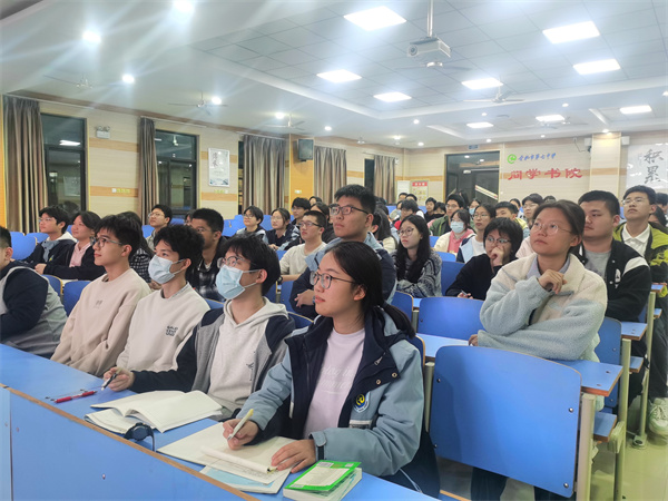 合肥七中高二年级部成功召开心理委员工作会议(图4)