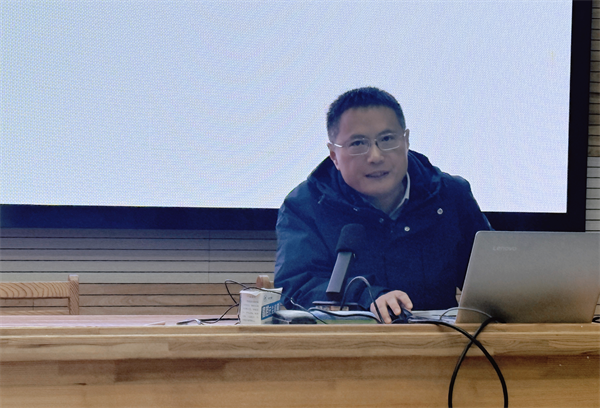 合肥七中高三年级召开阶段性学情分析会(图3) 合肥七中高三年级召开阶段性学情分析会(图3)