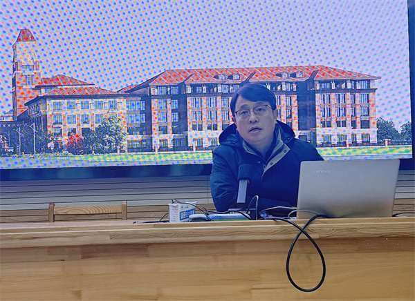 合肥七中高三年级召开阶段性学情分析会(图4) 合肥七中高三年级召开阶段性学情分析会(图4)