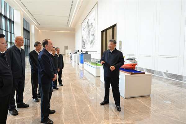 习近平:深入学习宣传贯彻党的二十届四中全会精神 以全面深化改革开放推动高质量发展(图5) 习近平:深入学习宣传贯彻党的二十届四中全会精神 以全面深化改革开放推动高质量发展(图5)