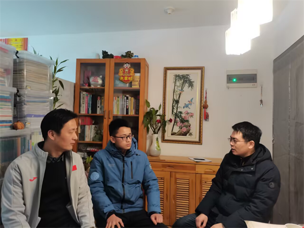 党员教师家访2.png 党员教师家访2.png
