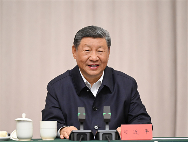习近平在听取西藏自治区党委和政府工作汇报时强调 全面贯彻新时代党的治藏方略 努力建设团结富裕文明和谐美丽的社会主义现代化新西藏(图4) 习近平在听取西藏自治区党委和政府工作汇报时强调 全面贯彻新时代党的治藏方略 努力建设团结富裕文明和谐美丽的社会主义现代化新西藏(图4)