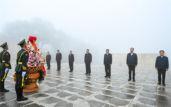 习近平在山西考察时强调 努力在推动资源型经济转型发展上迈出新步伐 奋力谱写三晋大地推进中国式现代化新篇章(图2) 习近平在山西考察时强调 努力在推动资源型经济转型发展上迈出新步伐 奋力谱写三晋大地推进中国式现代化新篇章(图2)